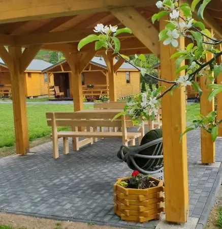 Pod Zielonym Wzgorzem 木屋 *