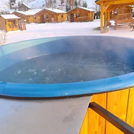 木屋 Pod Zielonym Wzgorzem 库多瓦-兹德鲁伊