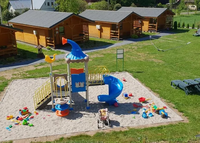 Pod Zielonym Wzgorzem *