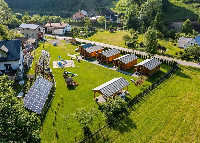 Pod Zielonym Wzgorzem Chalet *