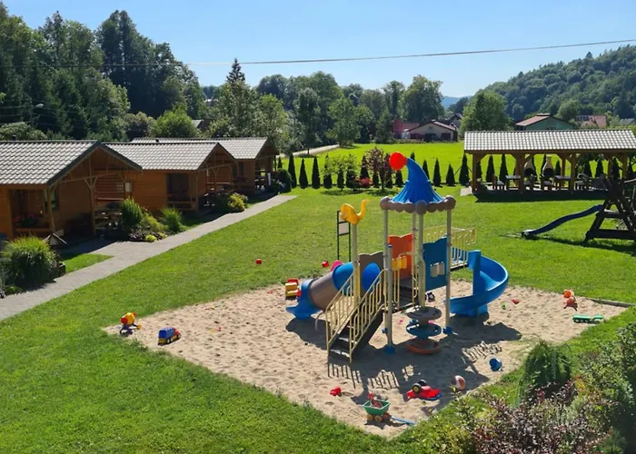 Pod Zielonym Wzgorzem Chalet *